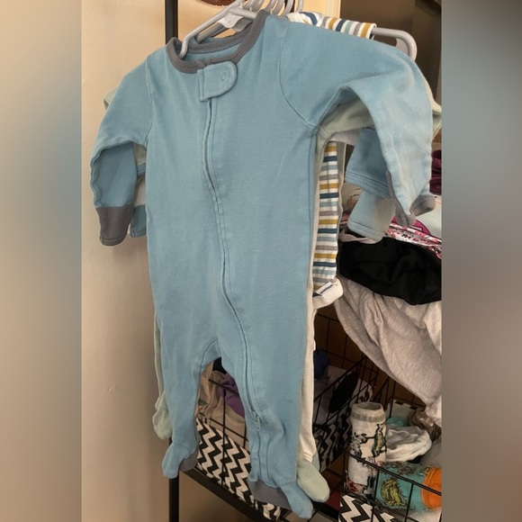 Boys 0-3 month Bundle/4 - Picture 5 of 12